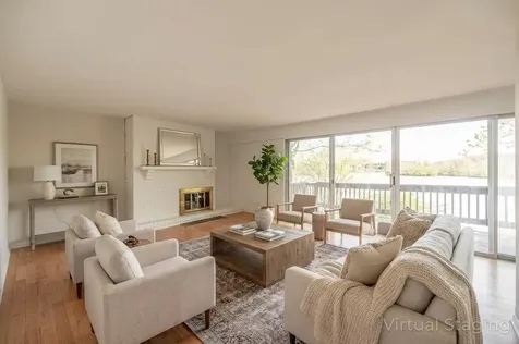1611 Maple Terrace Lisle IL 60532