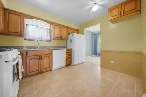 10125 South Komensky Avenue Oak Lawn IL 60453