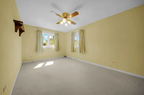 10125 South Komensky Avenue Oak Lawn IL 60453