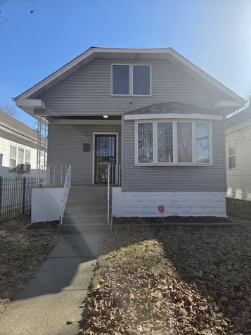 12051 South Yale Avenue Chicago IL 60628