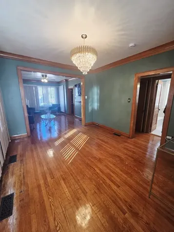 12051 South Yale Avenue Chicago IL 60628