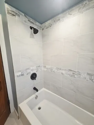 12051 South Yale Avenue Chicago IL 60628