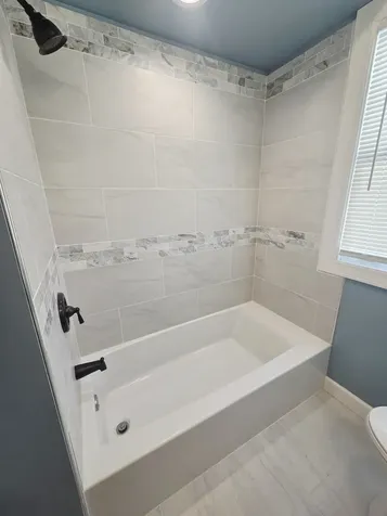 12051 South Yale Avenue Chicago IL 60628