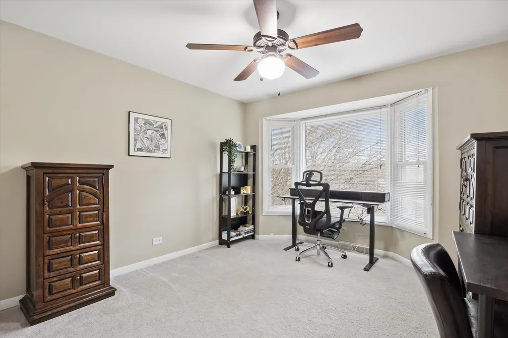 524 Monroe Road Bolingbrook IL 60440