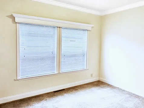 1521 Meadow View Lane Grayslake IL 60030