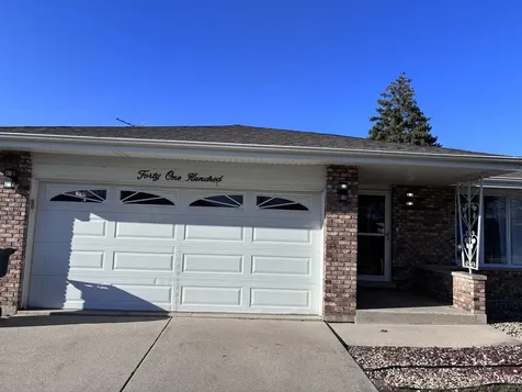 4100 176TH Place Country Club Hills IL 60478