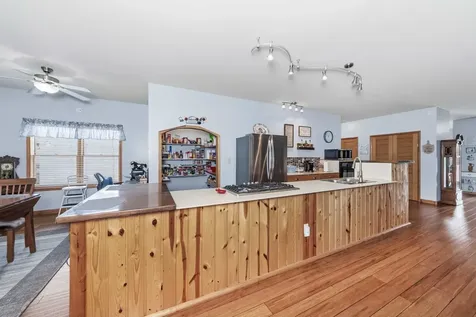 620 West 6th Street Minonk IL 61760