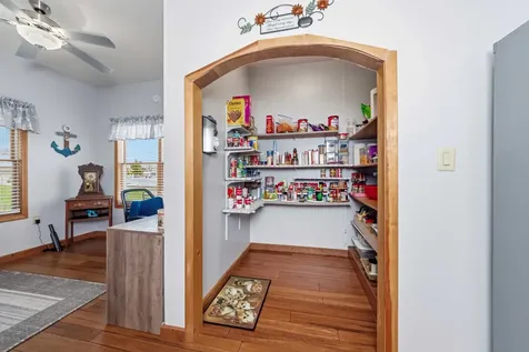 620 West 6th Street Minonk IL 61760
