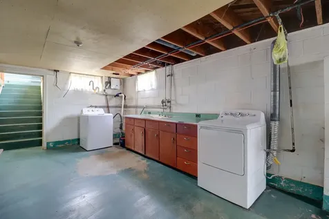 1134 West Main Street Thomson IL 61285