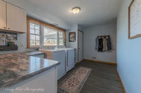 533 Bethany Road Sycamore IL 60178