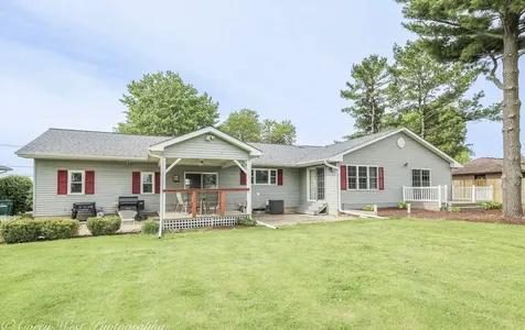 533 Bethany Road Sycamore IL 60178