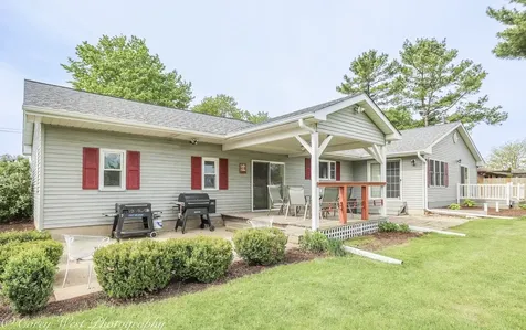533 Bethany Road Sycamore IL 60178