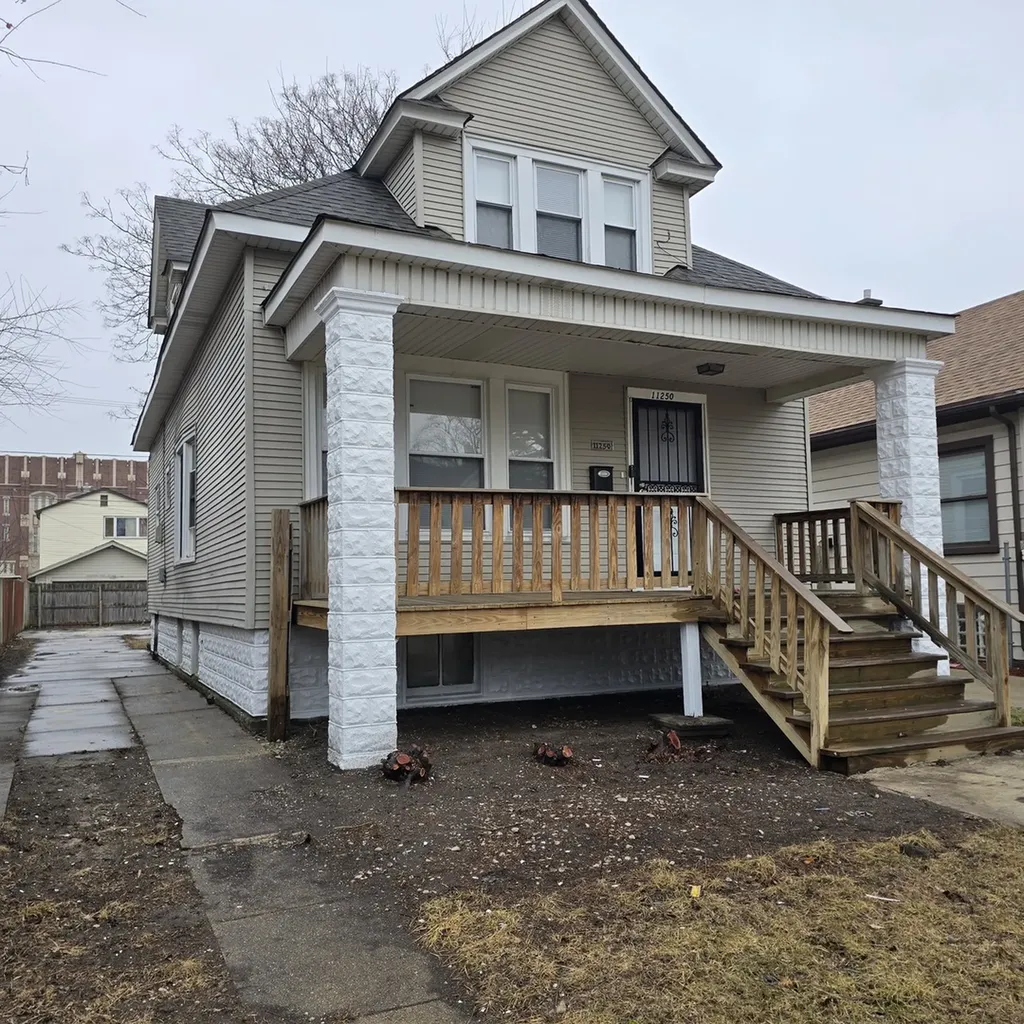 11250 South Parnell Avenue Chicago IL 60628