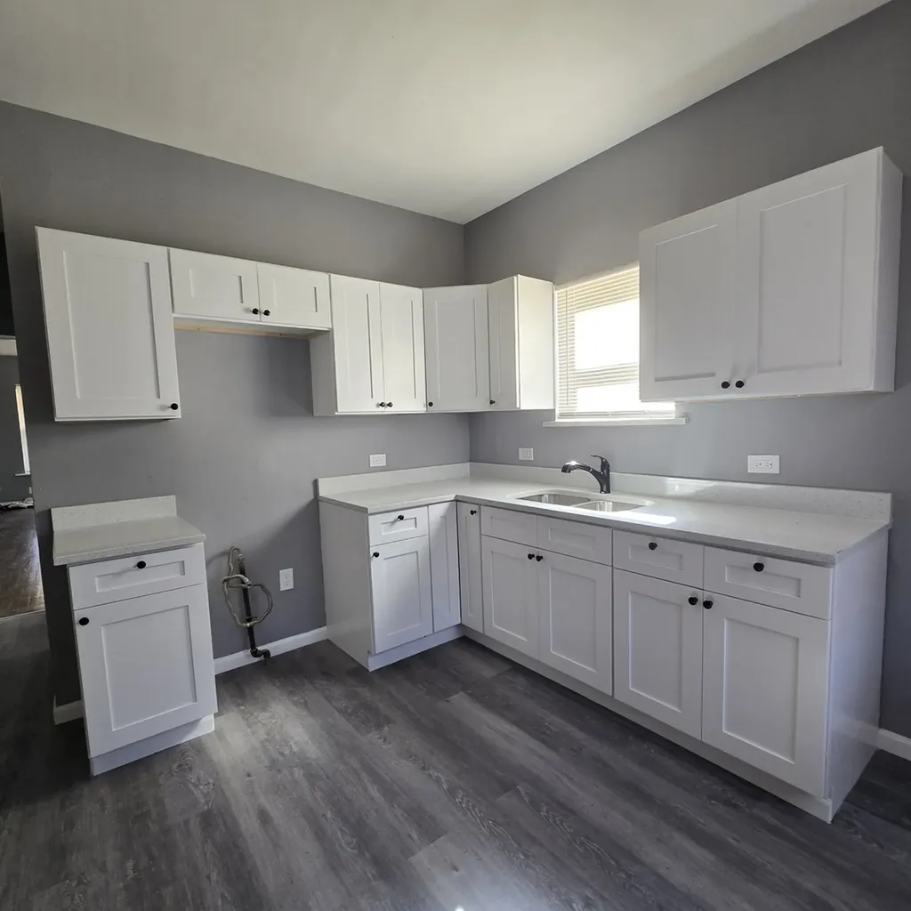 11250 South Parnell Avenue Chicago IL 60628