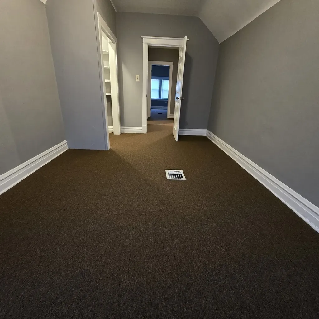 11250 South Parnell Avenue Chicago IL 60628