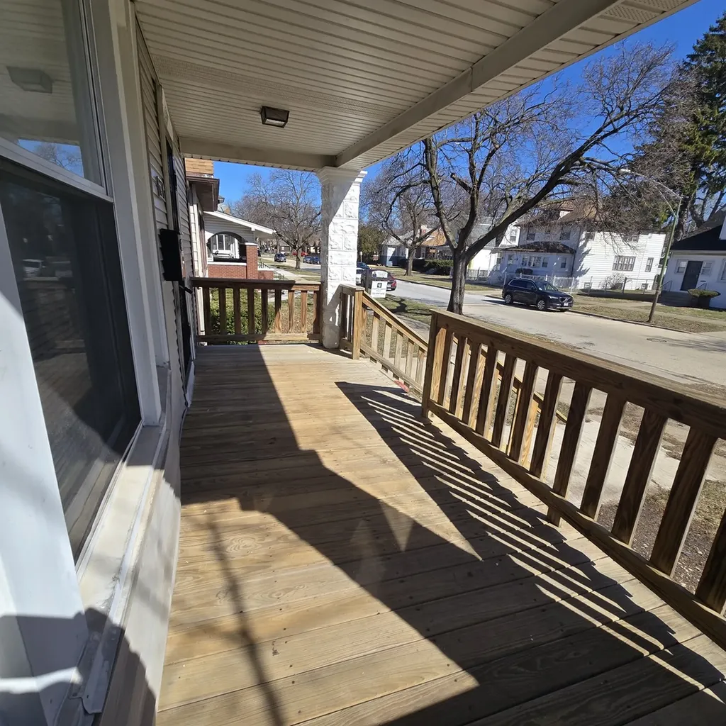 11250 South Parnell Avenue Chicago IL 60628