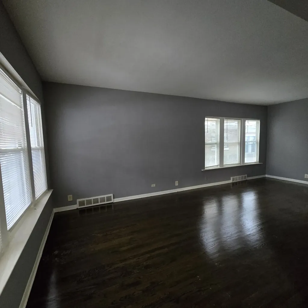 11250 South Parnell Avenue Chicago IL 60628