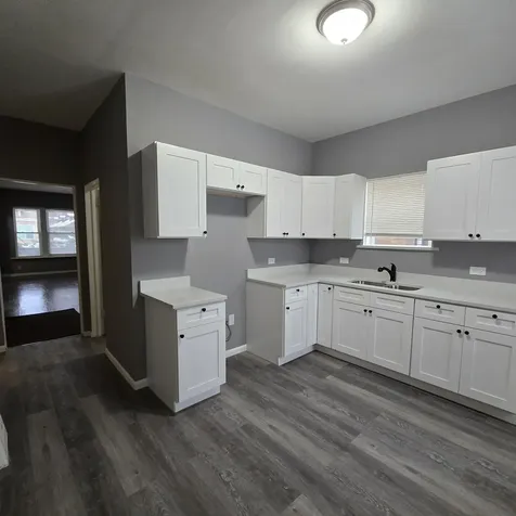 11250 South Parnell Avenue Chicago IL 60628
