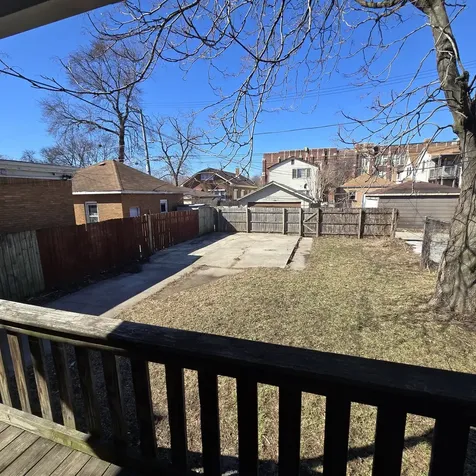11250 South Parnell Avenue Chicago IL 60628