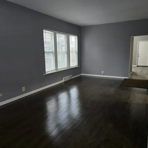 11250 South Parnell Avenue Chicago IL 60628