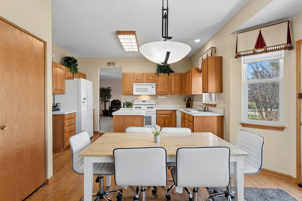 21140 West Braxton Lane Plainfield IL 60544