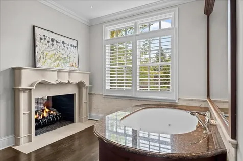 2220 Churchill Circle Libertyville IL 60048