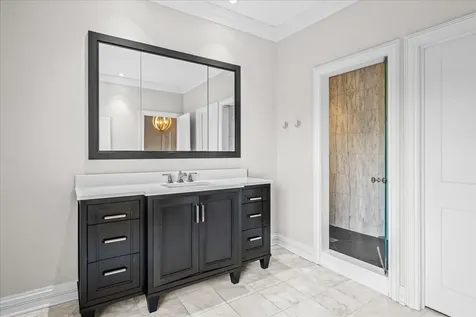 2220 Churchill Circle Libertyville IL 60048