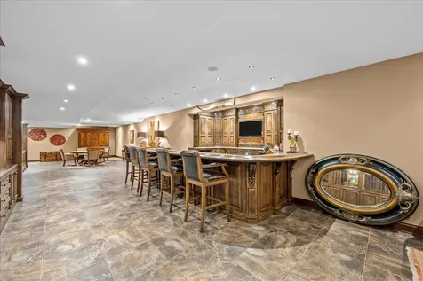 2220 Churchill Circle Libertyville IL 60048