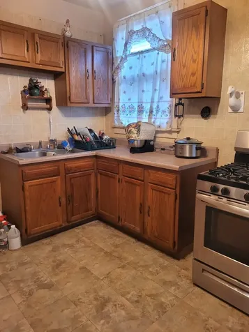 7639 South Cornell Avenue Chicago IL 60649