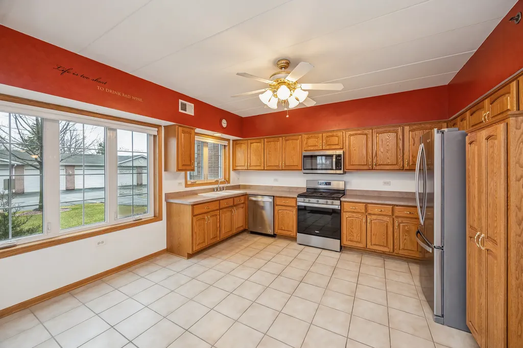11555 Settlers Pond Way Orland Park IL 60467