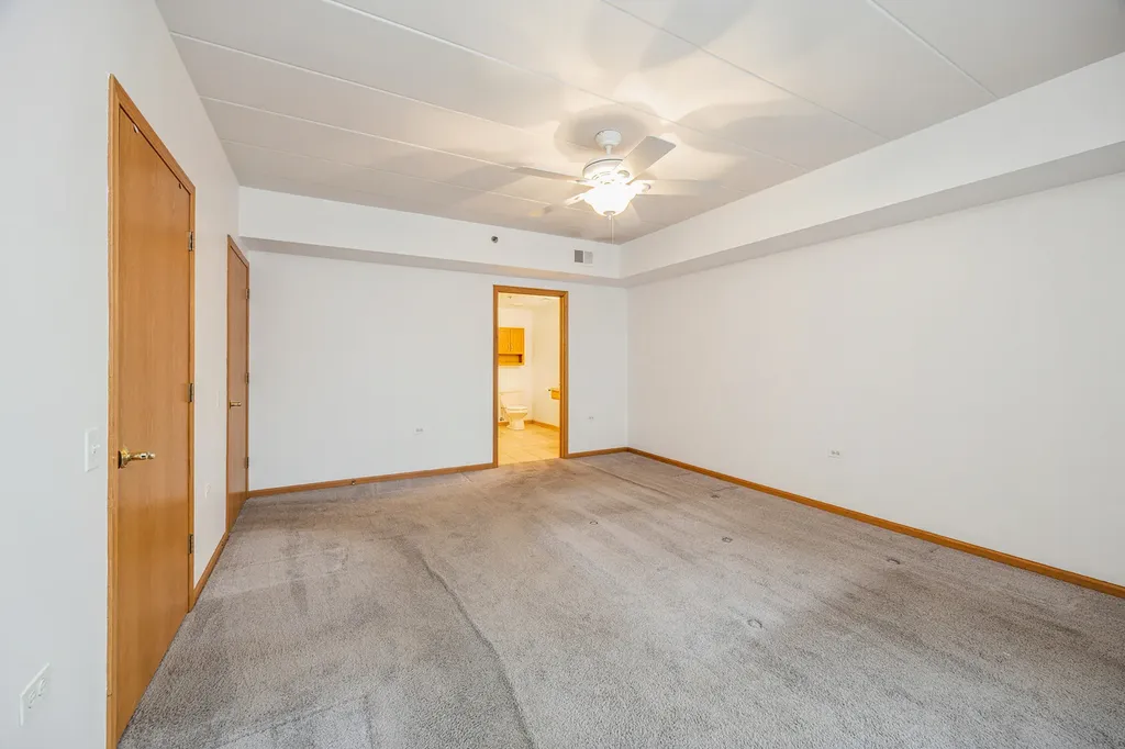 11555 Settlers Pond Way Orland Park IL 60467