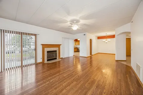 11555 Settlers Pond Way Orland Park IL 60467
