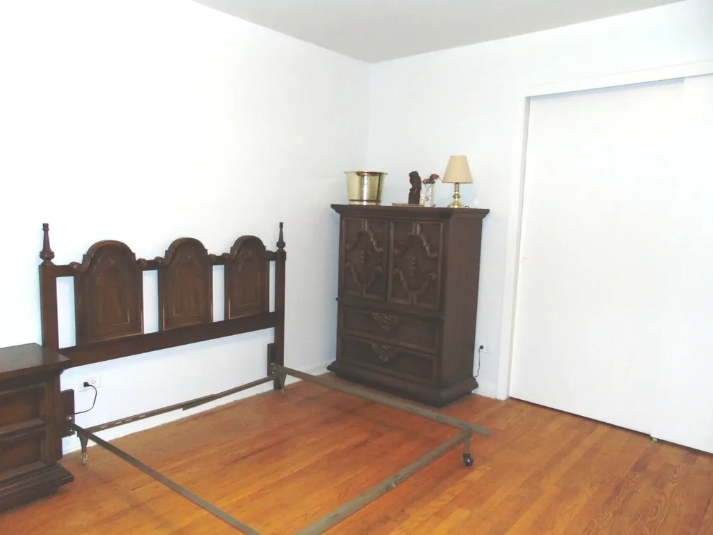 3044 North Kolmar Avenue Chicago IL 60641