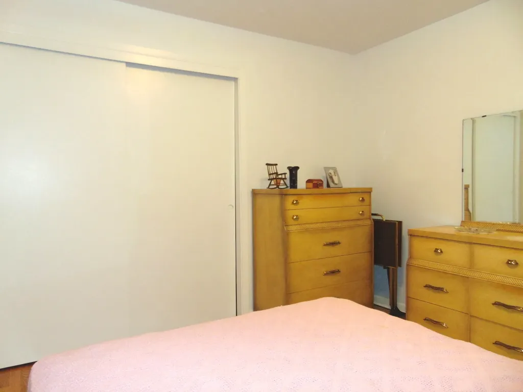 3044 North Kolmar Avenue Chicago IL 60641
