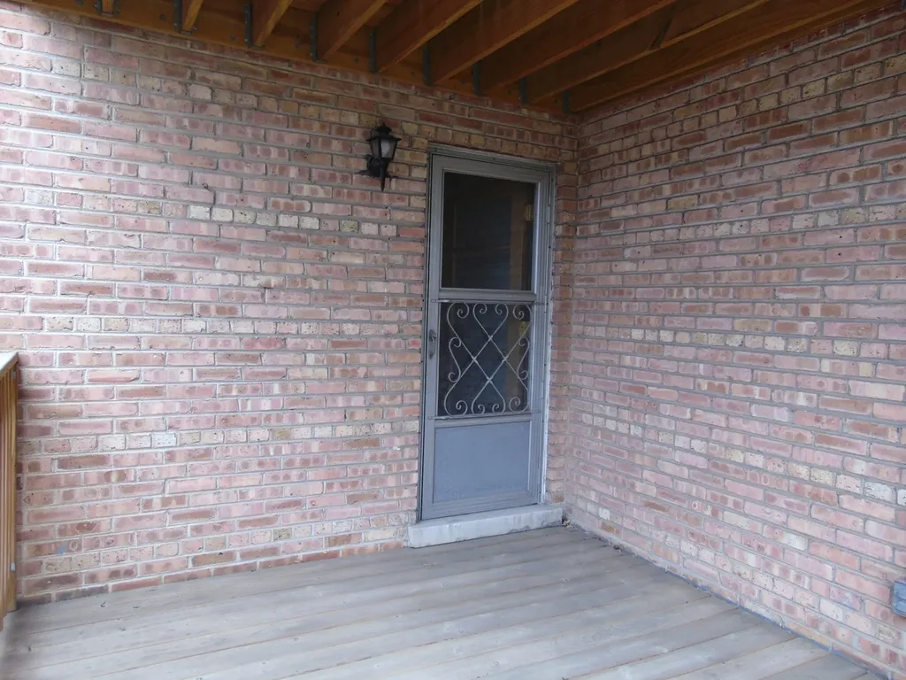 3044 North Kolmar Avenue Chicago IL 60641