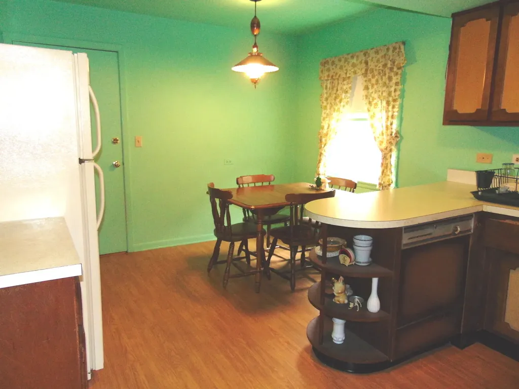 3044 North Kolmar Avenue Chicago IL 60641
