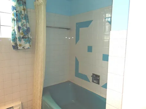 3044 North Kolmar Avenue Chicago IL 60641