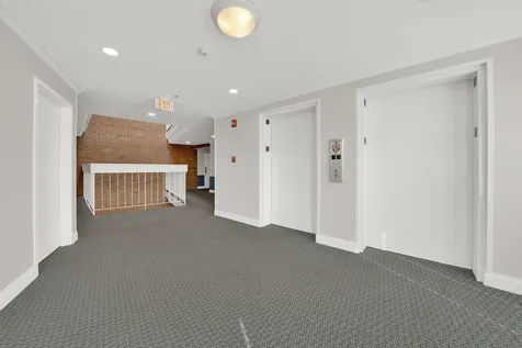 601 Lake Hinsdale Drive Willowbrook IL 60527