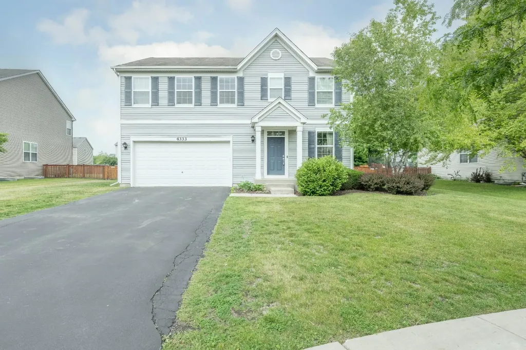 4333 Schofield Drive Oswego IL 60543