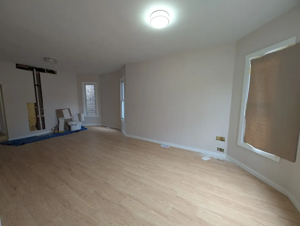 654 East 92nd Place Chicago IL 60619