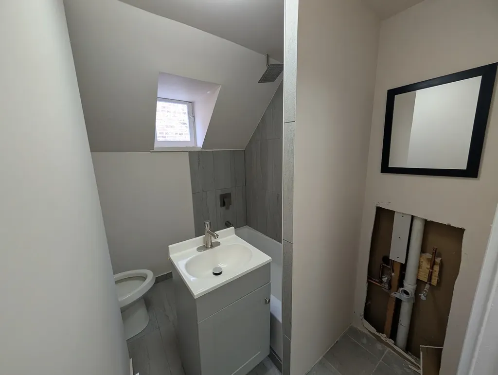 654 East 92nd Place Chicago IL 60619