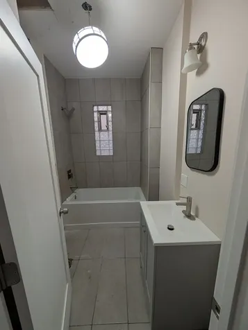 654 East 92nd Place Chicago IL 60619