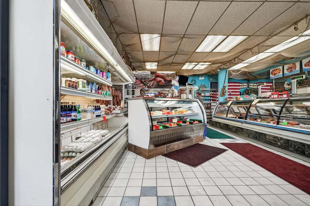 701 Devon Avenue Park Ridge IL 60068