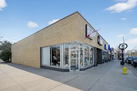 701 Devon Avenue Park Ridge IL 60068