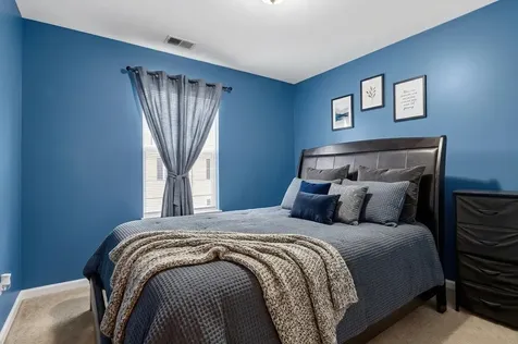 214 Lionel Drive Grayslake IL 60030