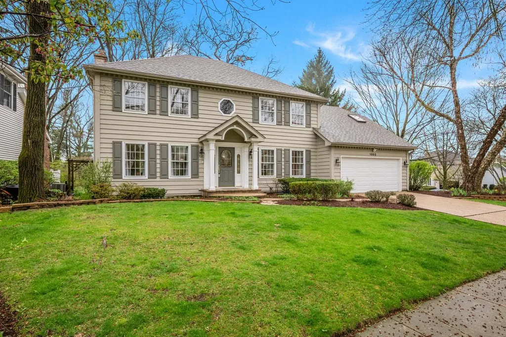 1002 Shimer Court Naperville IL 60565
