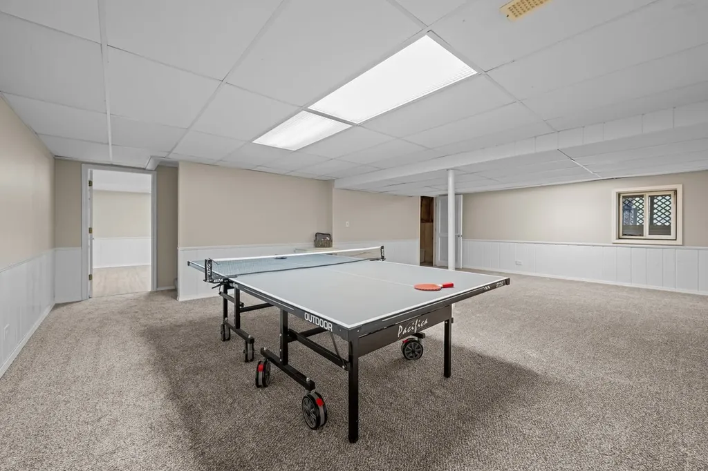 1002 Shimer Court Naperville IL 60565