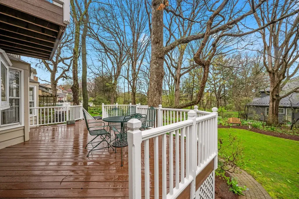 1002 Shimer Court Naperville IL 60565