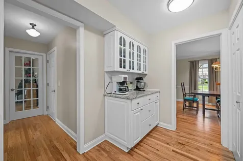 1002 Shimer Court Naperville IL 60565