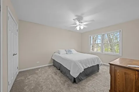 1002 Shimer Court Naperville IL 60565